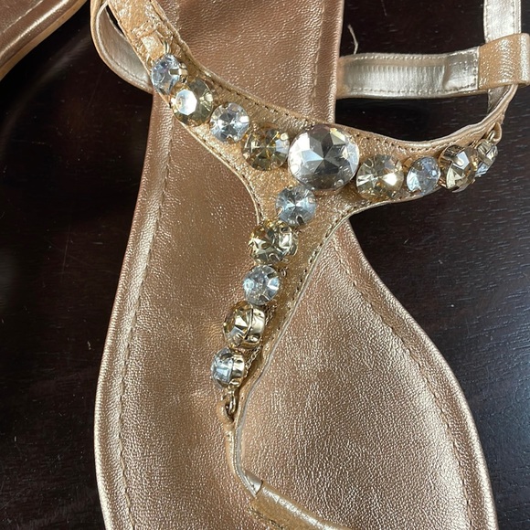 Isola thong sandals with jewel detail - Picture 4 of 5